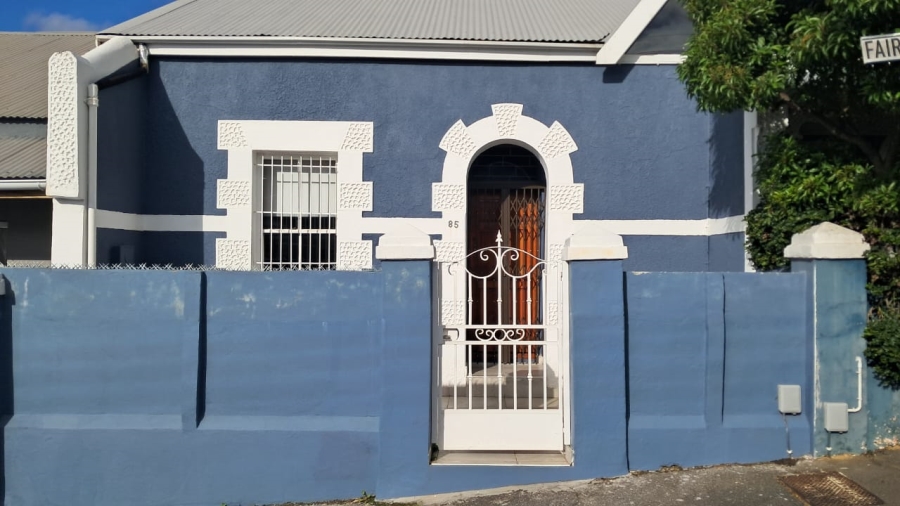 To Let 2 Bedroom Property for Rent in Woodstock Western Cape